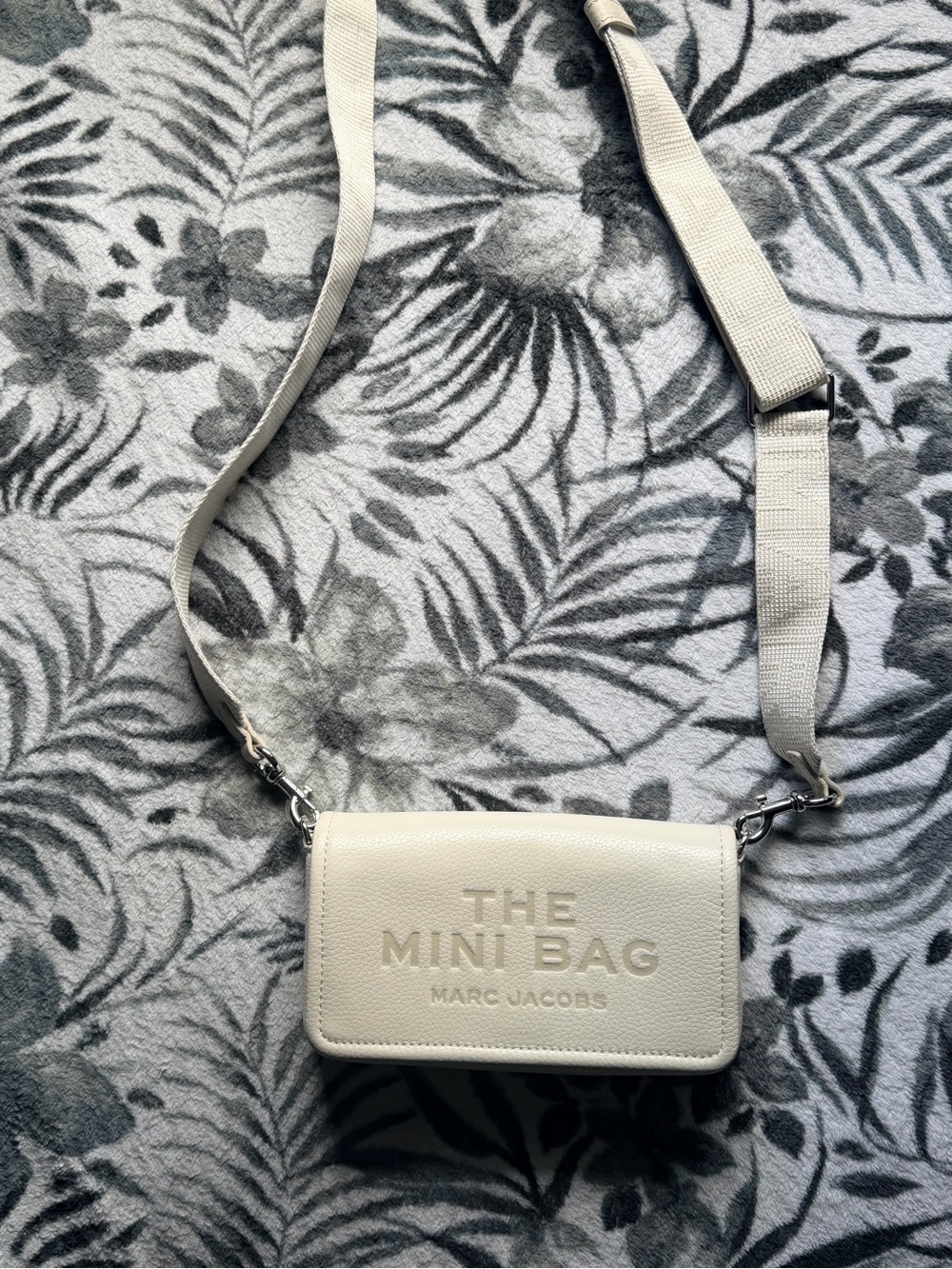 Marc Jacobs Cream The Mini Bag Crossbody